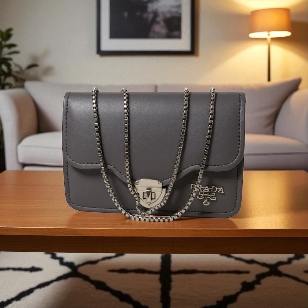 Elegant Chain Bag