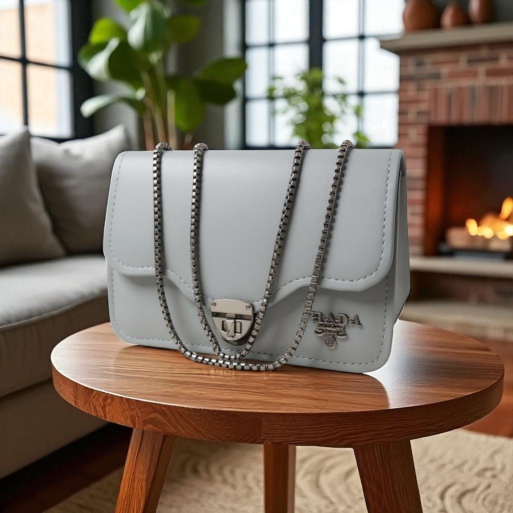 Elegant Chain Bag
