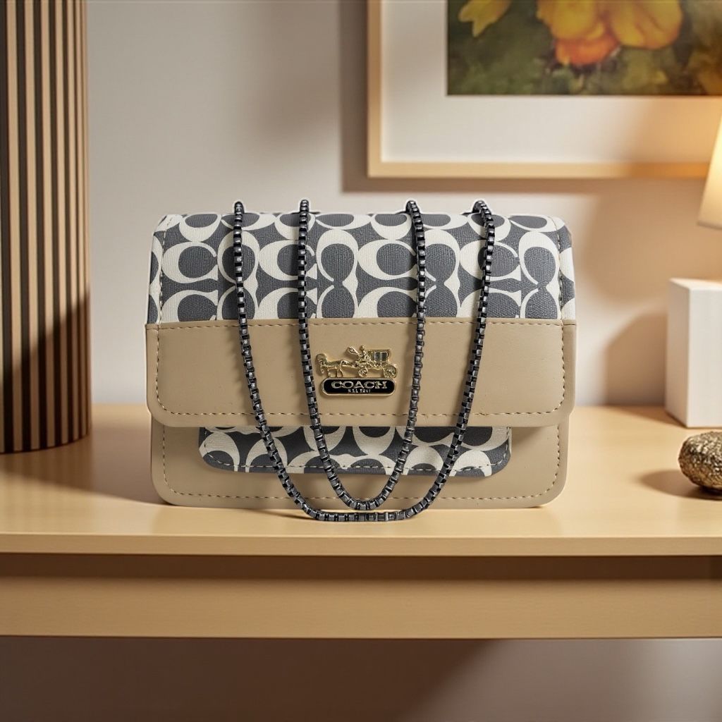Signature Chain Bag